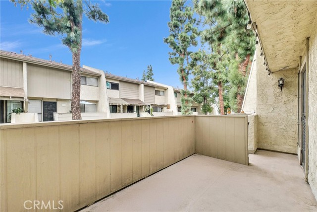 Detail Gallery Image 6 of 28 For 1131 W Badillo St #B,  Covina,  CA 91722 - 2 Beds | 2/1 Baths