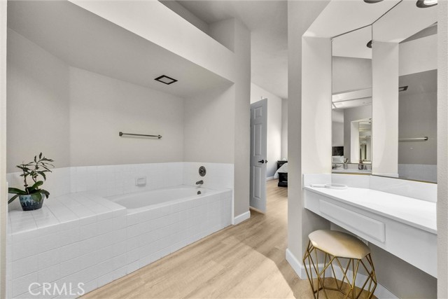 18623 Chickory Drive, Riverside CA: https://media.crmls.org/medias/d75b61ca-a4a2-4f3f-b3bb-8d406077e8ba.jpg