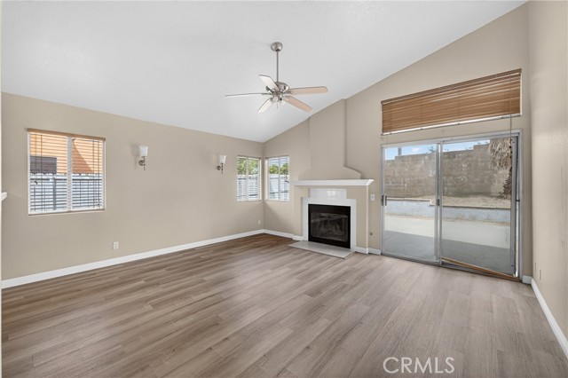 Detail Gallery Image 30 of 48 For 33130 Trabuco Dr, Lake Elsinore,  CA 92530 - 3 Beds | 2 Baths