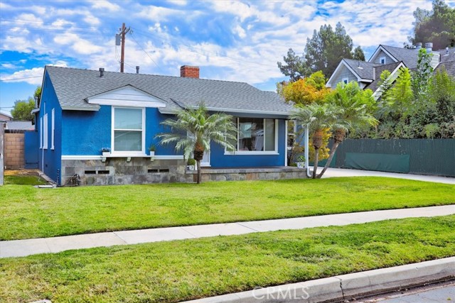 Detail Gallery Image 3 of 67 For 3556 Rutgers Ave, Long Beach,  CA 90808 - 3 Beds | 2 Baths
