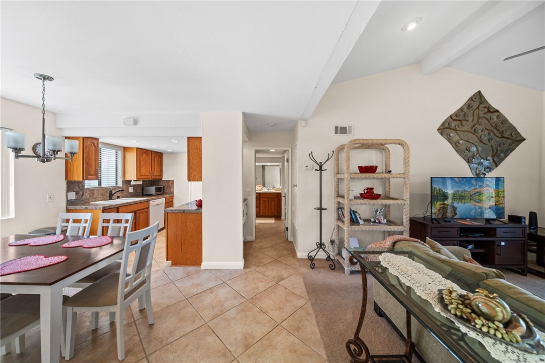 Detail Gallery Image 3 of 26 For 1050 E Ramon Rd #84,  Palm Springs,  CA 92264 - 1 Beds | 1 Baths