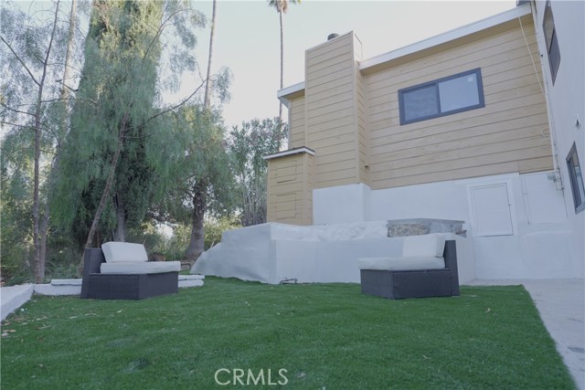 2600 Topanga Skyline photo 45