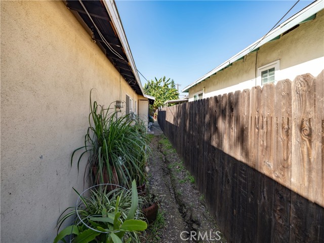 Detail Gallery Image 11 of 12 For 805 S Olive Ave, Alhambra,  CA 91803 - – Beds | – Baths