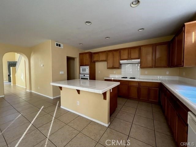 14933 Meridian Place, Moreno Valley CA: https://media.crmls.org/medias/d75e2c9d-893c-411a-92df-818b9b8b46c0.jpg