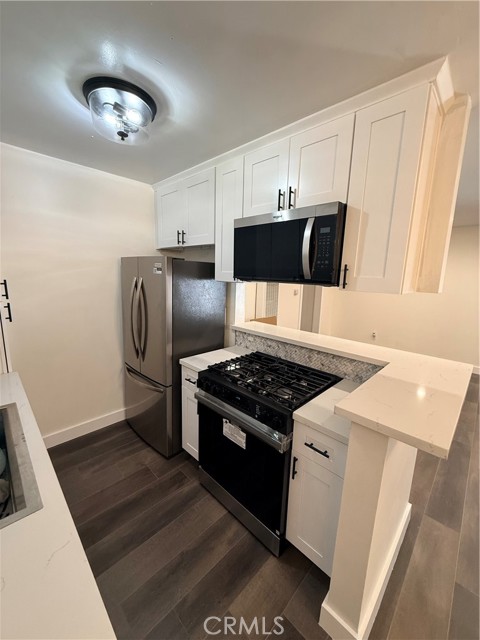 1522 S Centinela, Los Angeles CA: https://media.crmls.org/medias/d75e599d-8b40-4f56-b368-33c40283c195.jpg