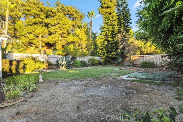 4997 Calle Sobrado, Oceanside CA: https://media.crmls.org/medias/d75ea7de-03c5-4611-a811-9a78a168cd69.jpg