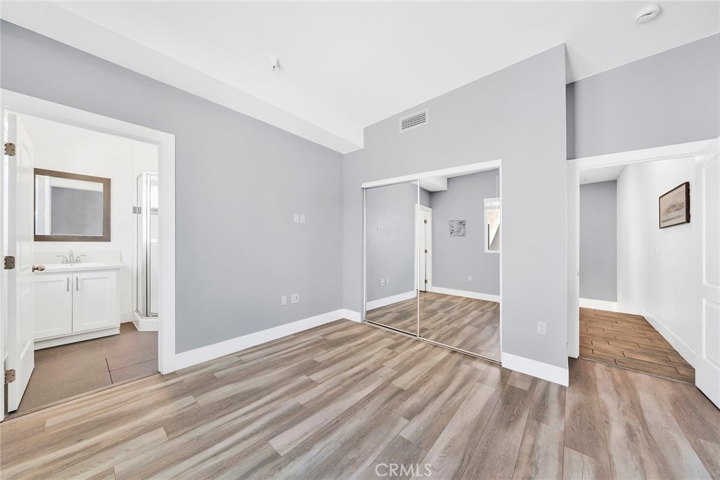MLS #WS26185877 image #12