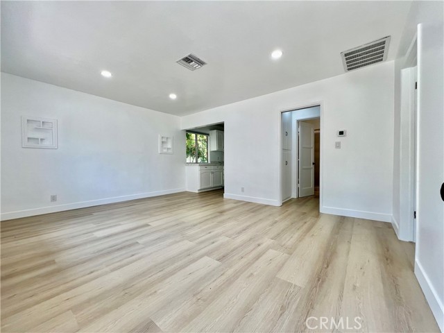 Detail Gallery Image 7 of 34 For 12987 Correnti St, Pacoima,  CA 91331 - 3 Beds | 2 Baths