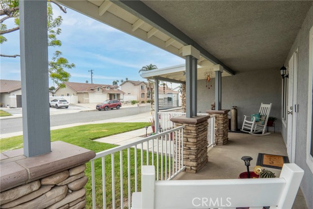 7483 Catalpa Avenue, Highland CA: https://media.crmls.org/medias/d75f7b22-40a1-42a1-a6a9-3723cf867dfb.jpg