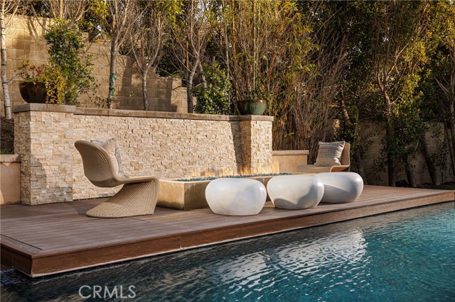 Image 14 of 51 For 79 Eider Run