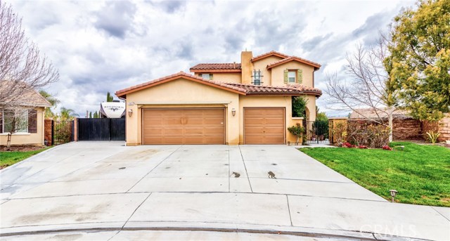 7651 Indian Canyon Circle, Eastvale, CA 92880