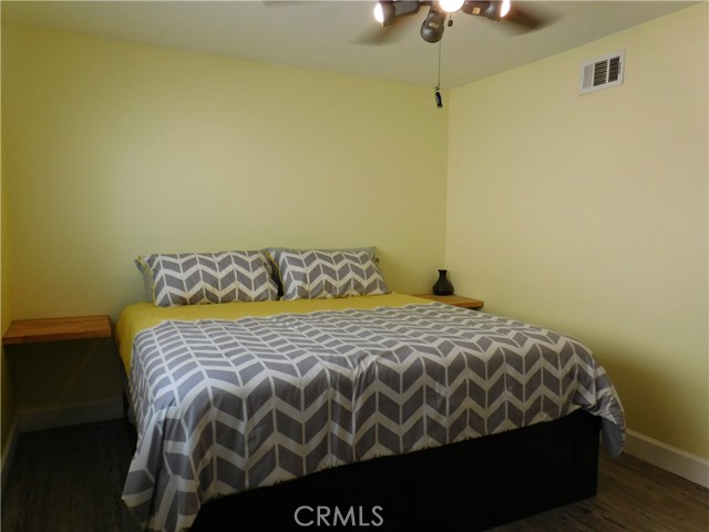 Detail Gallery Image 44 of 56 For 2669 W Russell Ave, Anaheim,  CA 92801 - 3 Beds | 2 Baths
