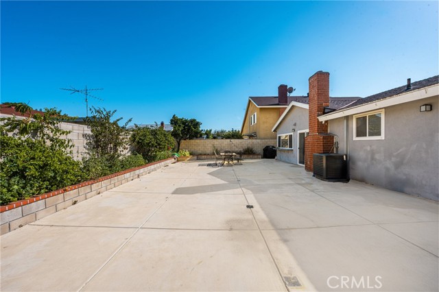 Detail Gallery Image 22 of 29 For 605 W Curie, Santa Ana,  CA 92707 - 4 Beds | 2 Baths