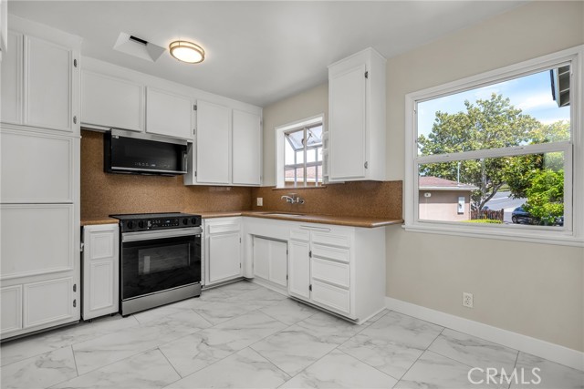 Image 5 of 25 For 2607 Nearcliff Street