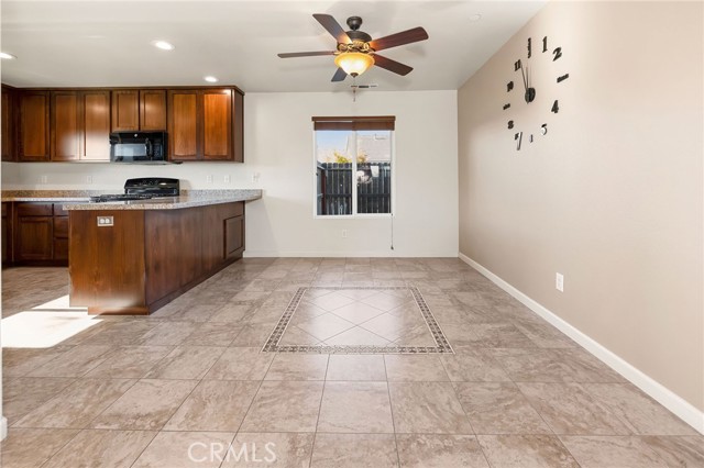 Detail Gallery Image 6 of 20 For 1343 Blake Rd, Orland,  CA 95963 - 3 Beds | 2 Baths