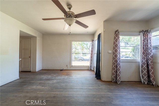 6532 Bonnie Vale Avenue, Pico Rivera CA: https://media.crmls.org/medias/d7623c8e-ec52-4c48-8c31-3279fb123201.jpg