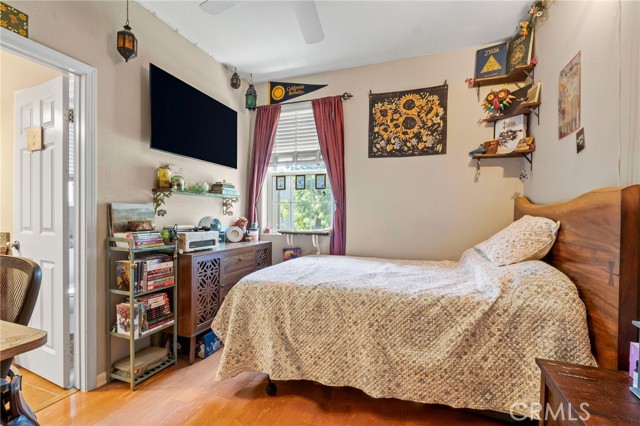 Detail Gallery Image 20 of 41 For 24014 Bridgeport Ln #42,  Valencia,  CA 91355 - 3 Beds | 3 Baths