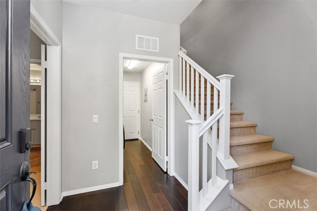 Detail Gallery Image 3 of 24 For 117 Silverado, Irvine,  CA 92618 - 3 Beds | 3 Baths