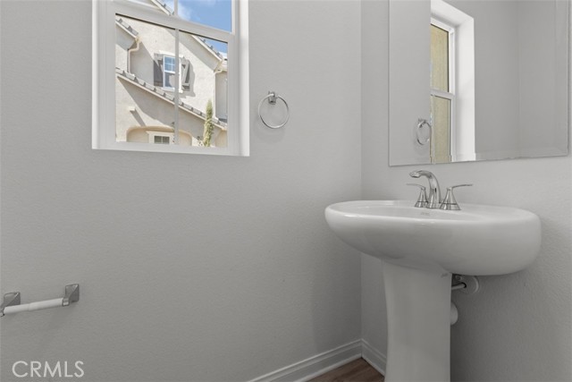 4279 S Hermosa Paseo, Ontario CA: https://media.crmls.org/medias/d763b9c1-a49a-4796-bf2d-c99cdb1a03b8.jpg