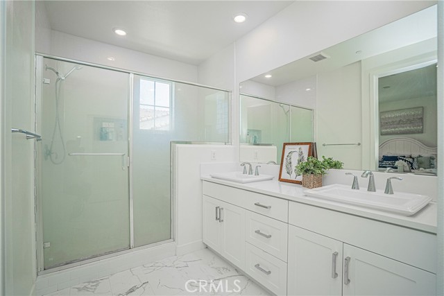 12060 Turnleaf Avenue, Whittier CA: https://media.crmls.org/medias/d764ae9e-4fab-4a56-9356-dce61ee238c4.jpg
