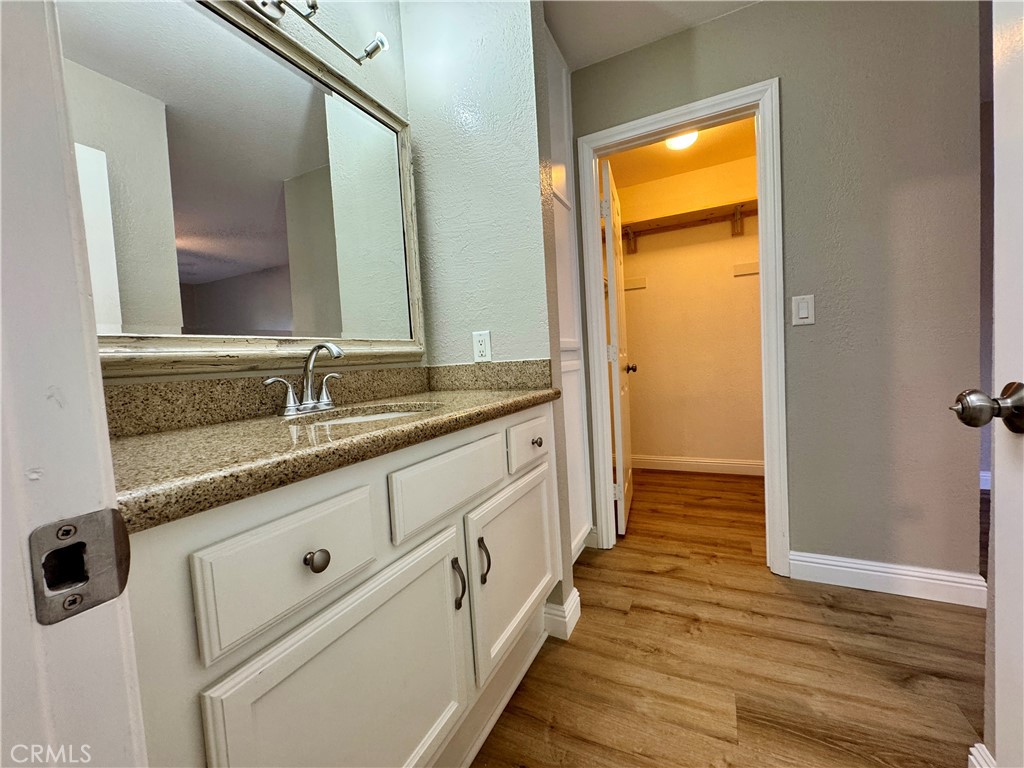432 Edgehill - photo 19