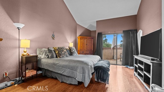 Detail Gallery Image 14 of 37 For 215 E Chestnut Ave #D,  Monrovia,  CA 91016 - 3 Beds | 3 Baths