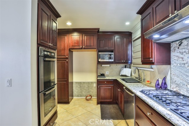 307 W 11th Street, Azusa CA: https://media.crmls.org/medias/d7674256-495c-4865-840c-b5fe12d39768.jpg