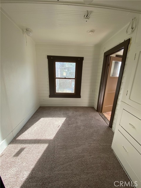 157 153-155 S Laurel Street, Ventura CA: https://media.crmls.org/medias/d7676fb8-3072-4539-86b0-d49e4bab8d4c.jpg