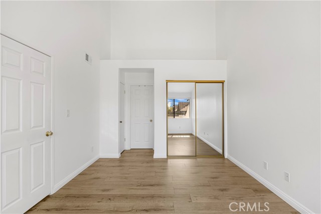 Detail Gallery Image 18 of 24 For 1132 Elm Ave #215,  Glendale,  CA 91201 - 2 Beds | 2/1 Baths