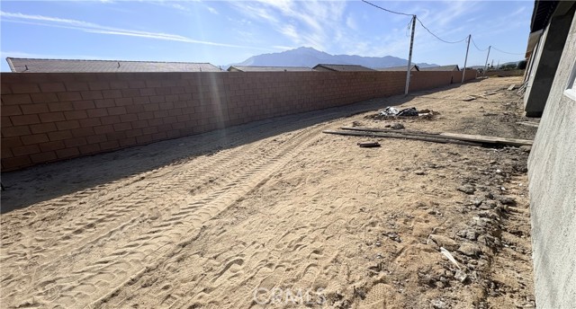 Detail Gallery Image 5 of 26 For 65247 Avenida De Paz, Desert Hot Springs,  CA 92240 - 5 Beds | 3 Baths