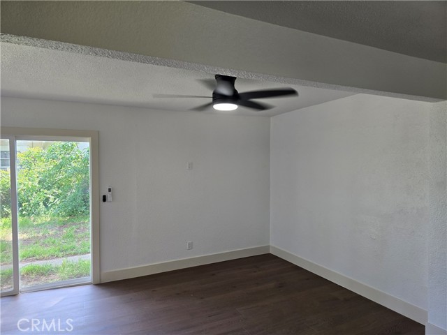 Detail Gallery Image 10 of 21 For 25162 N. Center, Los Molinos,  CA 96055 - 2 Beds | 2 Baths