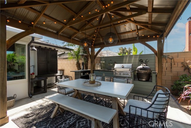 Detail Gallery Image 35 of 51 For 15551 Aulnay Ln, Huntington Beach,  CA 92647 - 3 Beds | 2 Baths