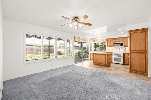 Image 14 of 56 For 6595 Jaluit Street