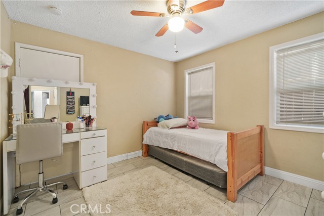 Detail Gallery Image 12 of 25 For 1625 N J St, San Bernardino,  CA 92411 - 3 Beds | 1 Baths