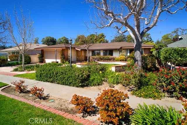 Front Image Thumbnail for CRSR26057402