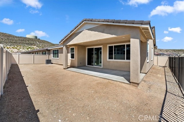 28903 Terrane Court, Canyon Country CA: https://media.crmls.org/medias/d76aaaeb-084b-4f5f-be90-521cb780cbfb.jpg