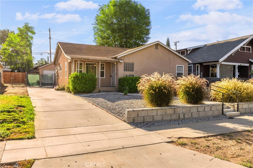 Duplex at 620 , 624 Church Street