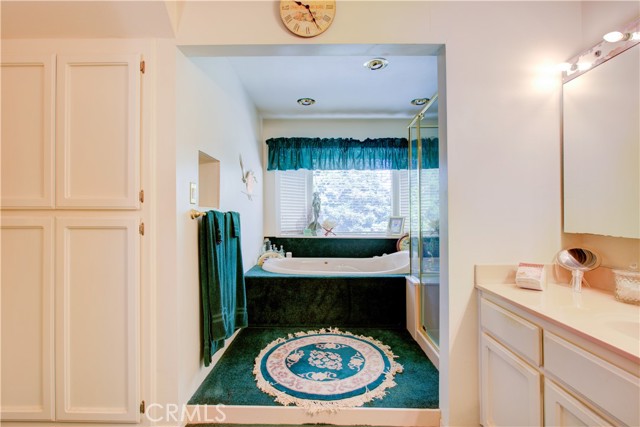 2341 Village Circle Drive, Atwater CA: https://media.crmls.org/medias/d76d5cf1-9e08-42cf-968a-4da3f84b6112.jpg
