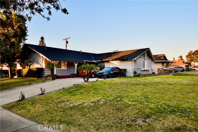 909 Magnolia Ave, Upland, CA 91786