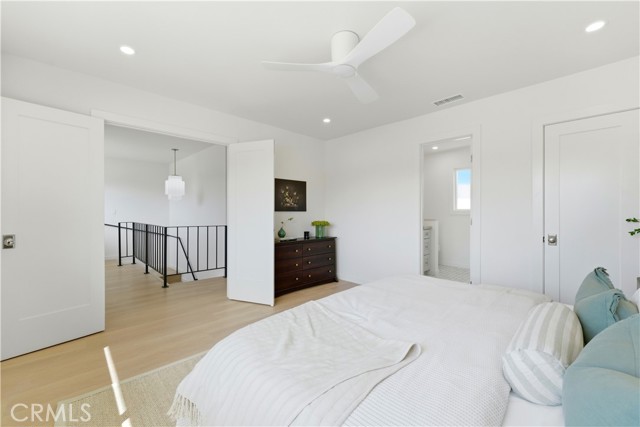 Detail Gallery Image 14 of 33 For 5104 Lindblade, Culver City,  CA 90230 - 3 Beds | 2 Baths