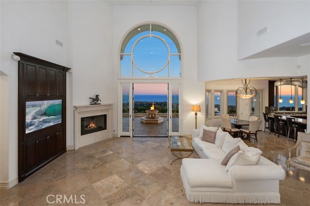 Detail Gallery Image 4 of 73 For 10 Cresta Del Sol, San Clemente,  CA 92673 - 6 Beds | 6/2 Baths
