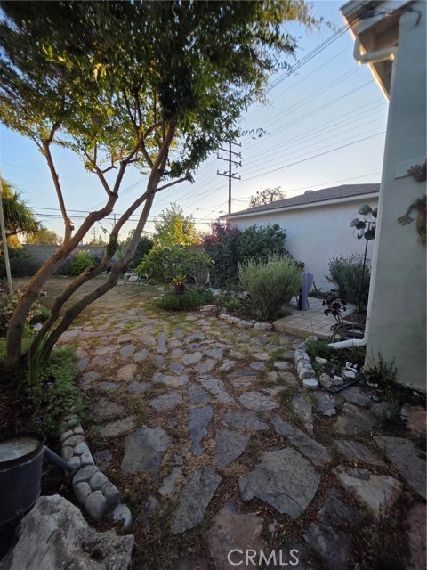 531 Paulina Avenue, Redondo Beach, California 90277, 3 Bedrooms Bedrooms, ,2 BathroomsBathrooms,Residential,Sold,Paulina Avenue,SB25250946 531 Paulina Avenue, Redondo Beach, California 90277, 3 Bedrooms Bedrooms, ,2 BathroomsBathrooms,Residential,Sold,Paulina Avenue,SB25250946