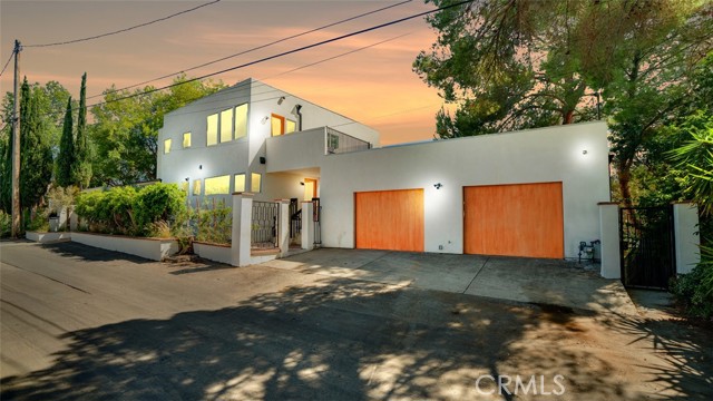 Image 7 of 75 For 854 Avenue 37