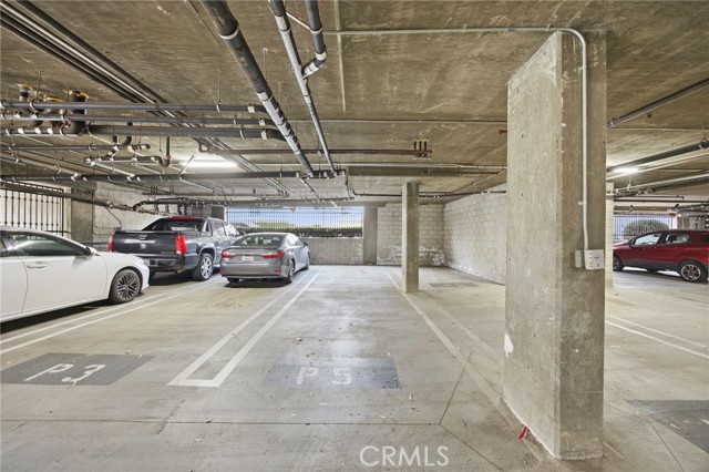 Detail Gallery Image 27 of 32 For 4805 Bellflower #107,  North Hollywood,  CA 91601 - 2 Beds | 2 Baths