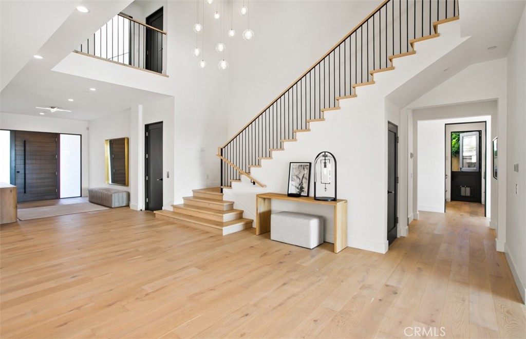 MLS #OC25164130 img 18