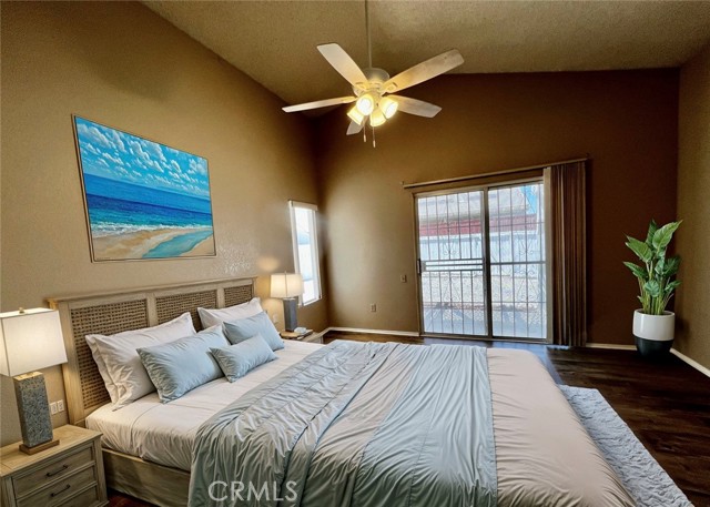 Detail Gallery Image 7 of 13 For 12424 Highgate Ave, Victorville,  CA 92395 - 3 Beds | 2 Baths