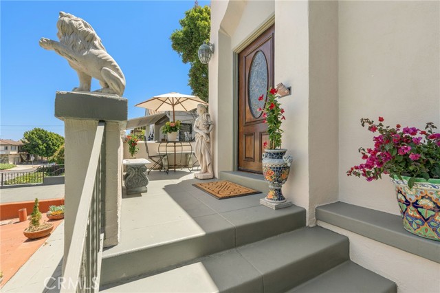 Detail Gallery Image 2 of 53 For 1217 S Leland St, San Pedro,  CA 90731 - 2 Beds | 2 Baths