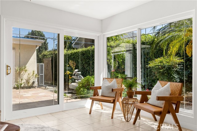 18701 Paseo Cortez, Irvine CA: https://media.crmls.org/medias/d77655ed-5d5c-4b51-9429-1f2b212c3a9c.jpg