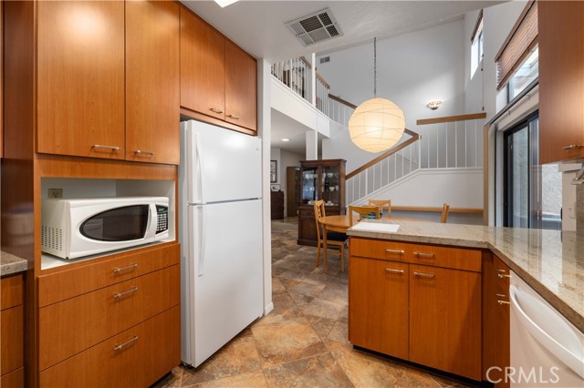 38225 6th W Street, Palmdale CA: https://media.crmls.org/medias/d7770b0a-1300-44b8-83e8-fae6809978d2.jpg