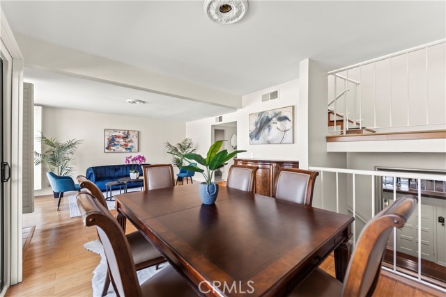 Detail Gallery Image 13 of 33 For 4227 Freedom Dr #304,  Calabasas,  CA 91302 - 3 Beds | 2 Baths